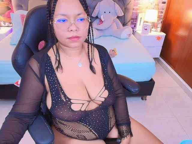 Italy-boobs webcam