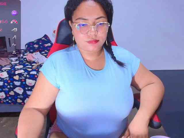 Italy-boobs webcam