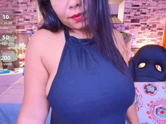 Italy-boobs Italy-boobs