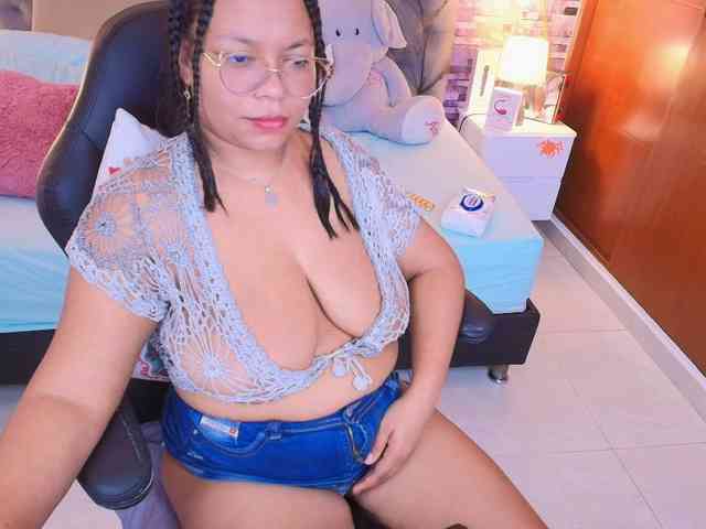 Italy-boobs webcam