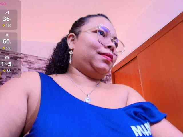 Italy-boobs Italy-boobs