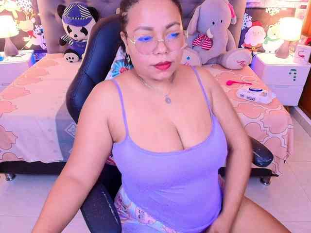 Italy-boobs Italy-boobs