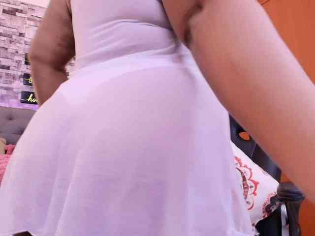 Italy-boobs's webcam live show