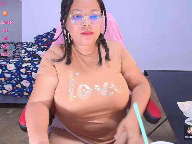 Italy-boobs webcam