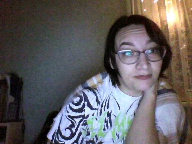 Jenis-1's BongaCams show and profile