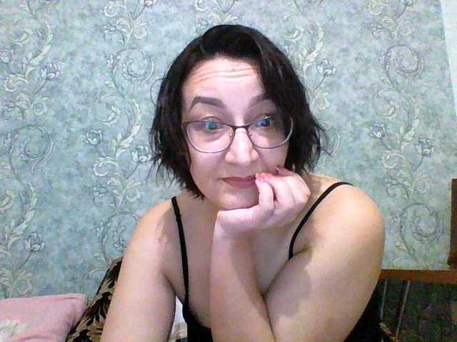 Jenis-1's BongaCams show and profile