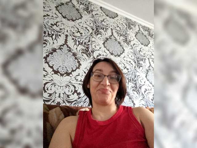 Jenis-1's BongaCams show and profile