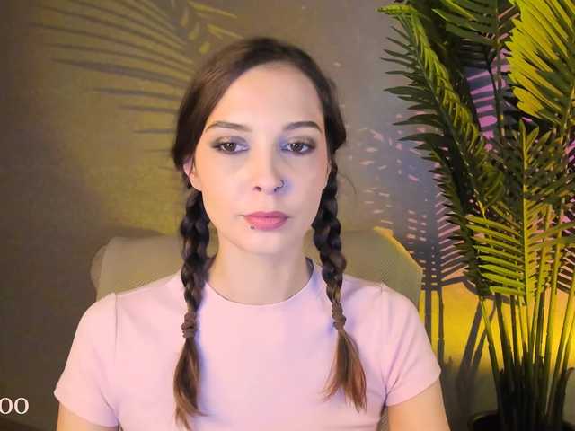 Maribett's BongaCams show and profile