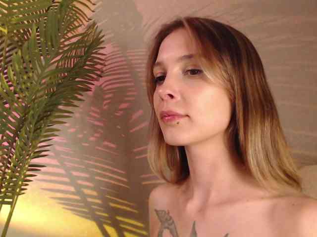 live sex house Maribett