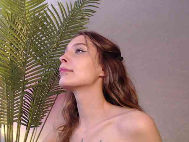 free adult video chat Maribett