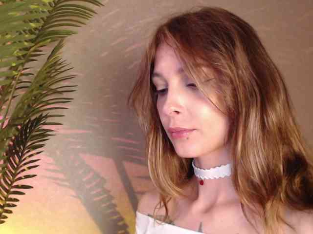 free nude chat Maribett