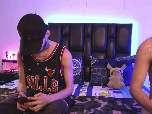 RereekandRoderic... Live Webcam on BongaCams