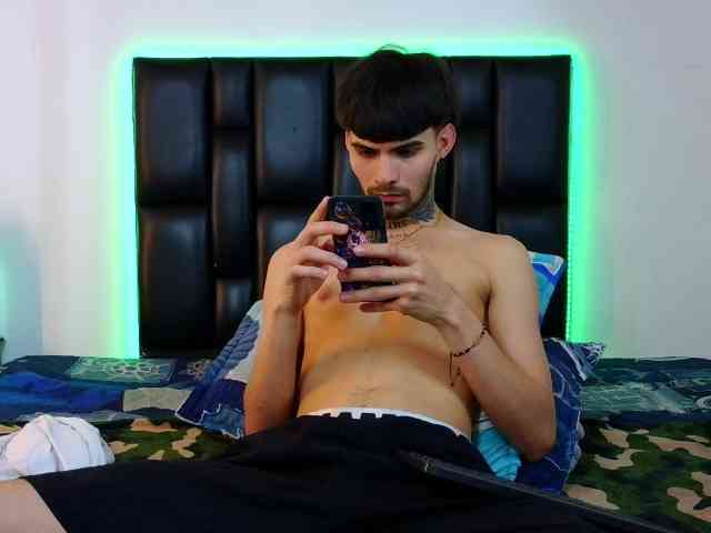 RereekandRoderick RereekandRoderick