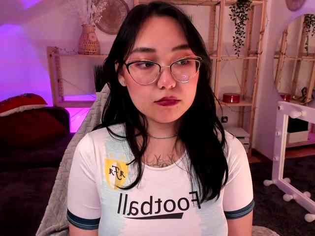 YukiLewd webcam