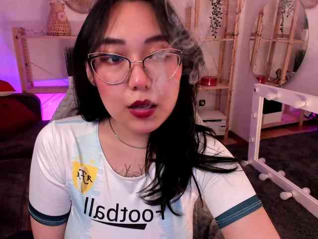 YukiLewd webcam