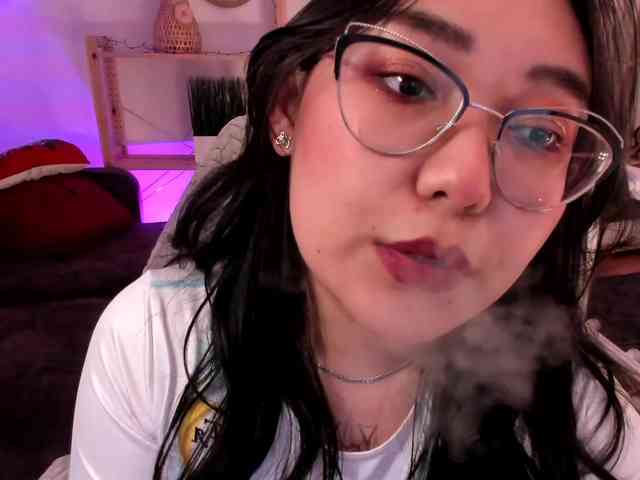 YukiLewd webcam