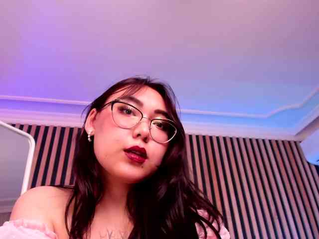 YukiLewd webcam