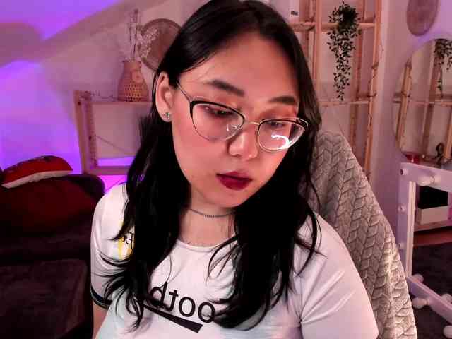 YukiLewd webcam