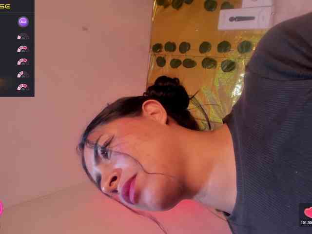 criistallconnorr webcam