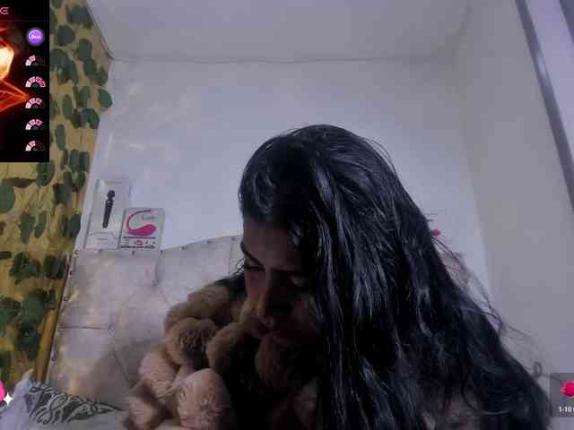criistallconnorr webcam