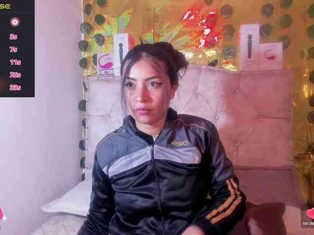 criistallconnorr webcam