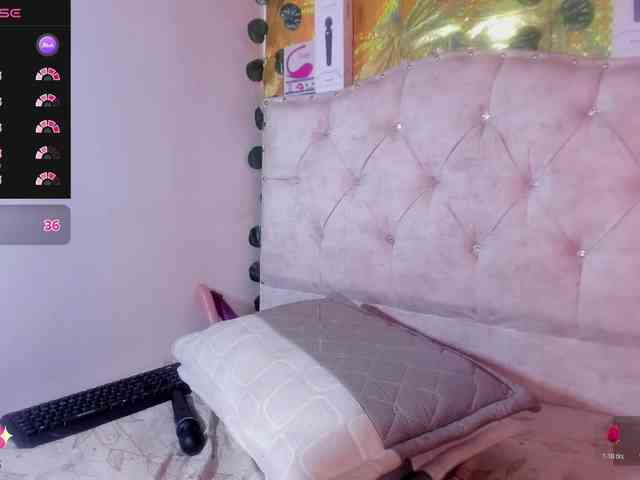 criistallconnorr webcam