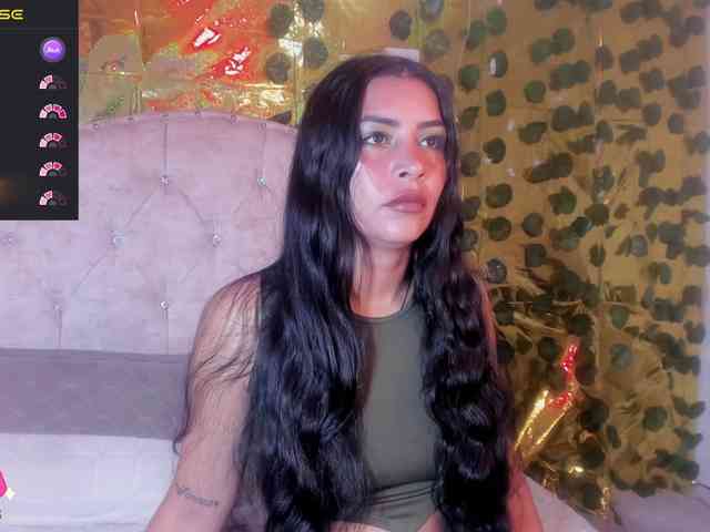 criistallconnorr webcam