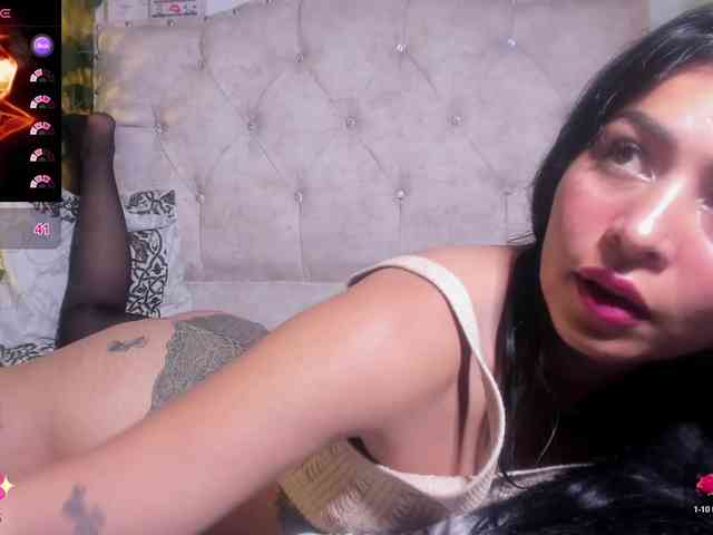 criistallconnorr webcam