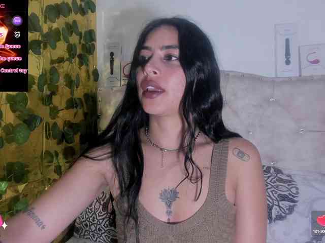 criistallconnorr webcam