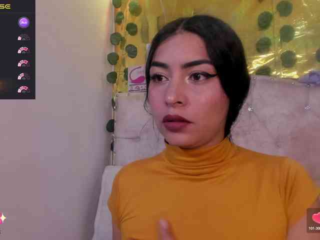 criistallconnorr webcam