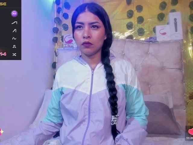 criistallconnorr webcam