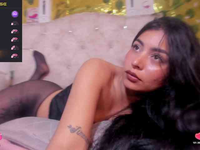 criistallconnorr webcam