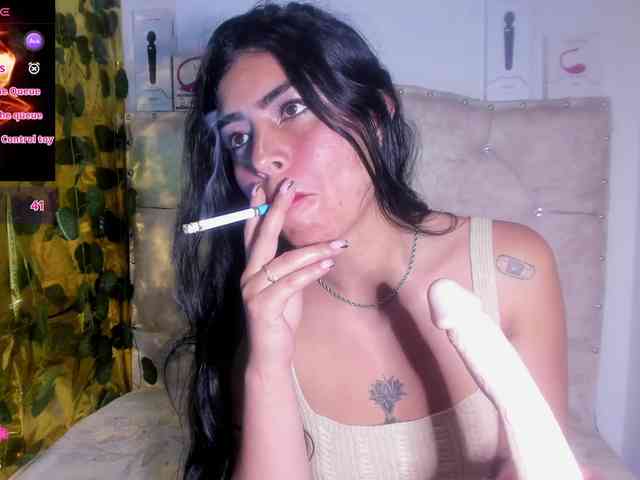 criistallconnorr webcam