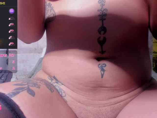 criistallconnorr webcam