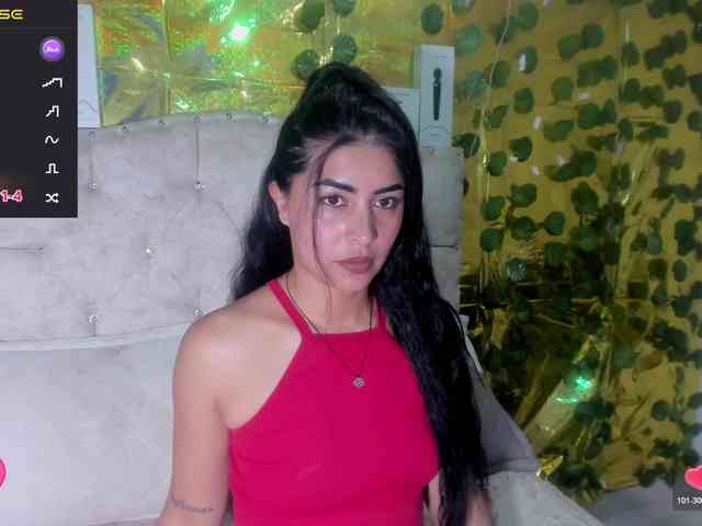 criistallconnorr webcam