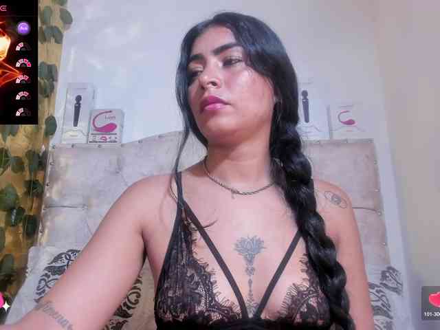 criistallconnorr webcam