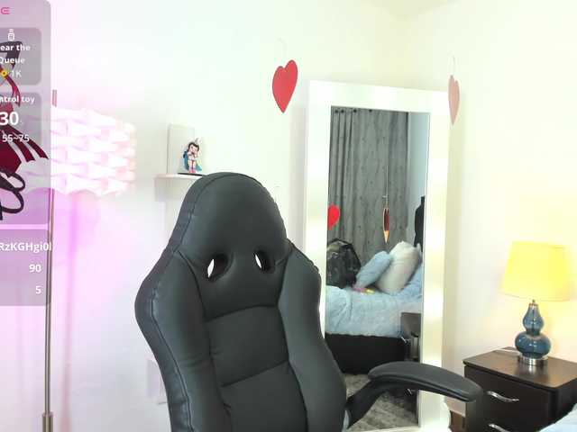 Misscandy7's BongaCams show and profile