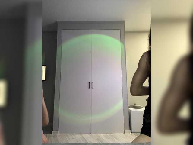 Gummy-Bears's BongaCams profile