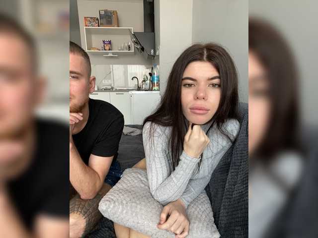 Gummy-Bears's BongaCams show and profile