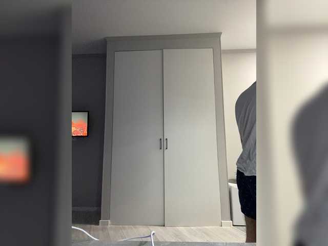 go to chat with Room_of_love