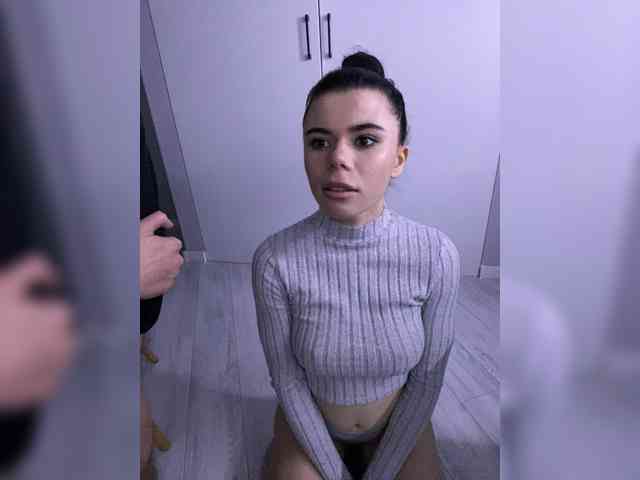 Gummy-Bears Live Webcam on BongaCams