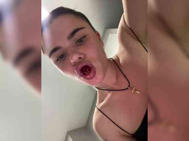 Barbie_Ken webcam