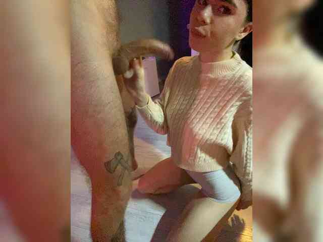 Gummy-Bears Live Webcam on BongaCams Gummy-Bears Live Webcam on BongaCams