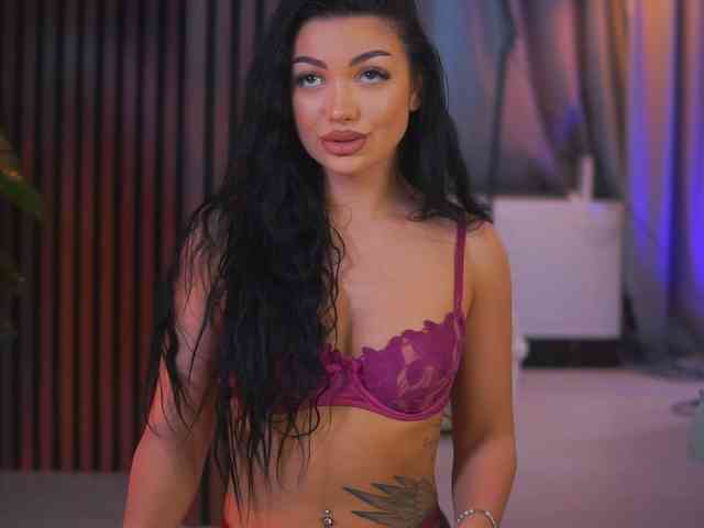 RheaSinn webcam