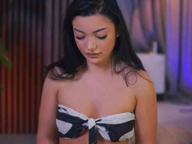RheaSinn webcam