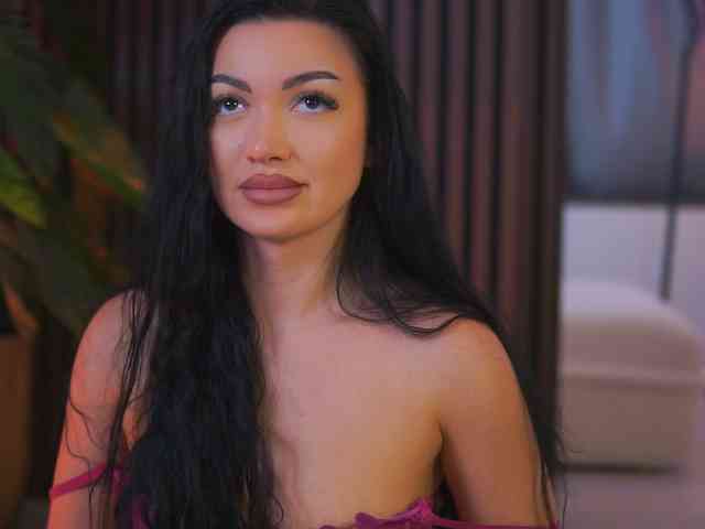 RheaSinn webcam
