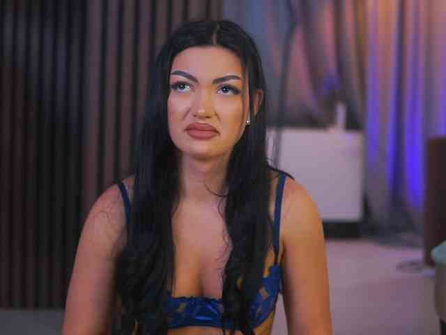 RheaSinn webcam