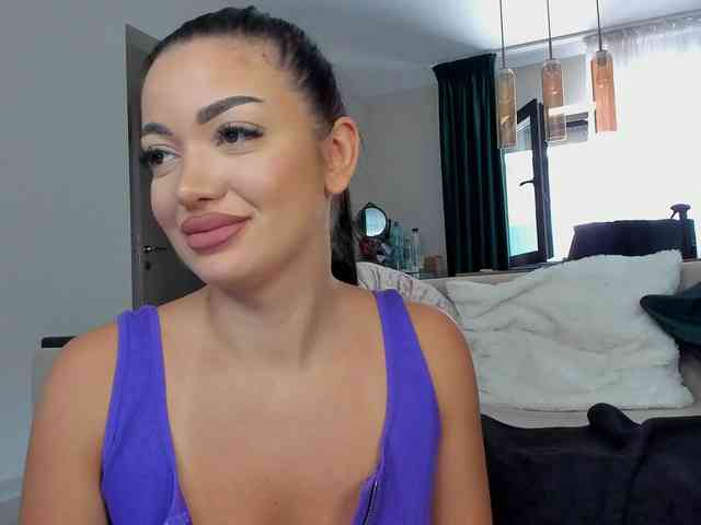 RheaSinn webcam