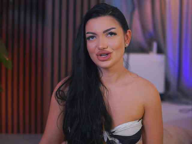 RheaSinn webcam