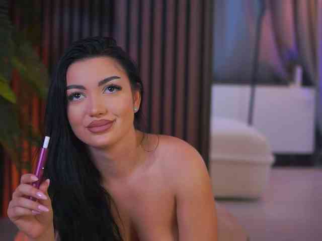 RheaSinn webcam